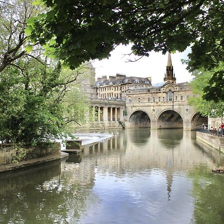 2 Bedroom Apartment In Bath City Centre With Garden & Free Parking Exterior photo